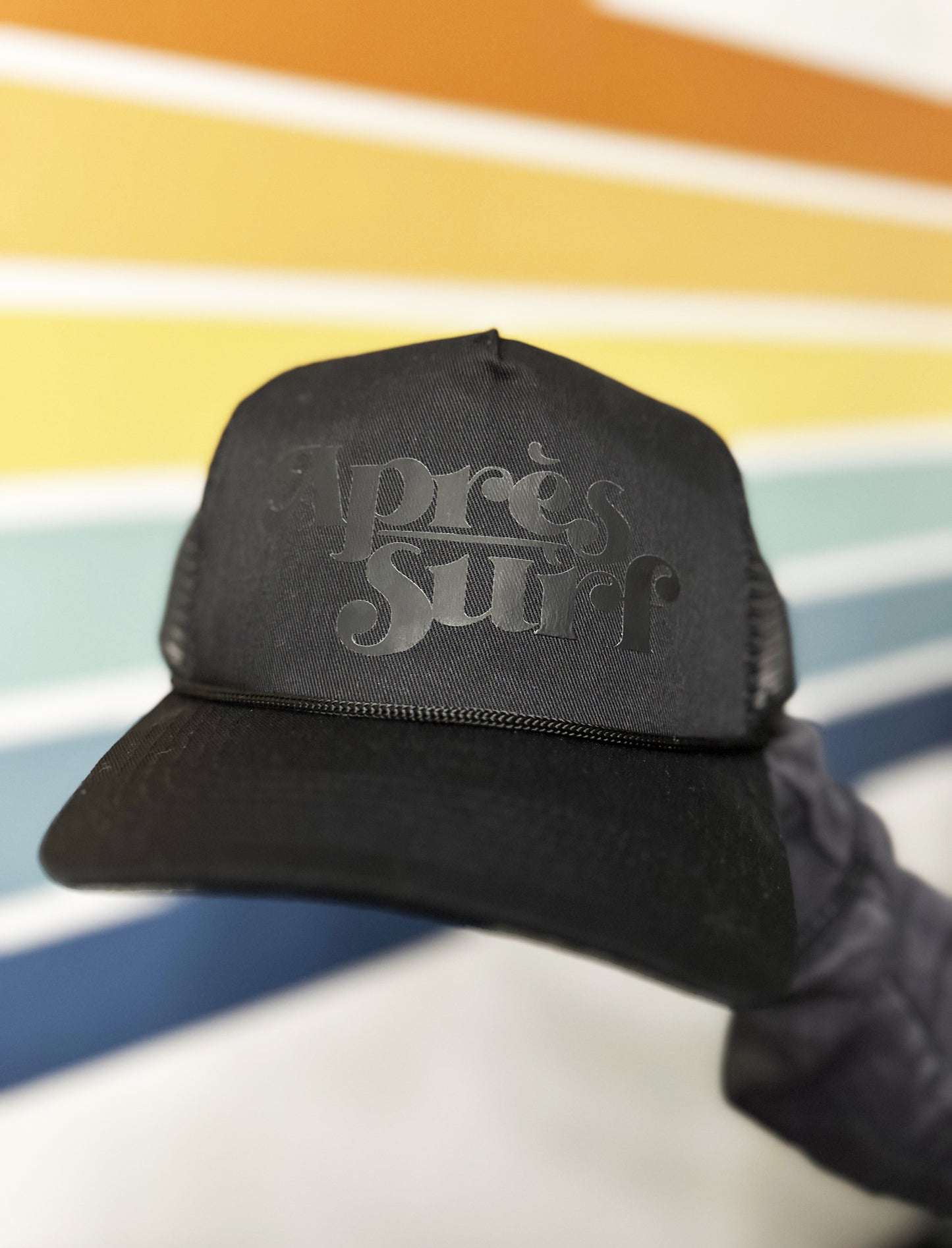 APRES SURF Trucker Hat